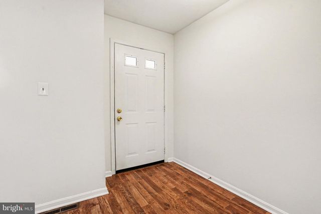 4119 NANTUCKET DR, Mechanicsburg, PA 17050