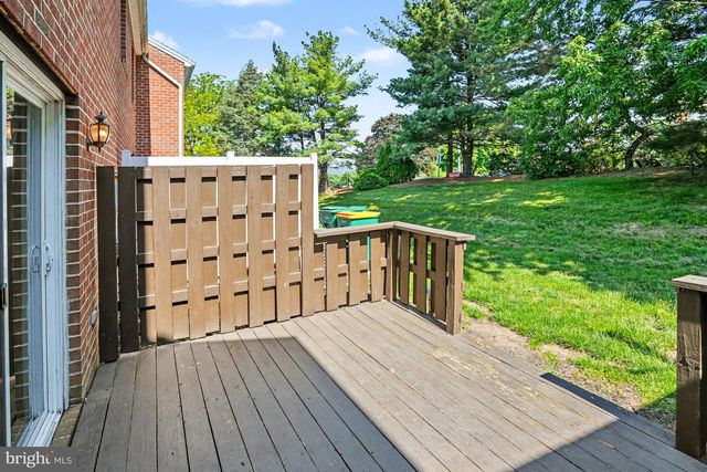 4119 NANTUCKET DR, Mechanicsburg, PA 17050