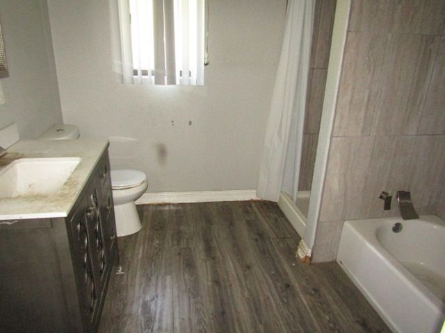 5560 Clarene Dr, Bethel Park, PA 15102