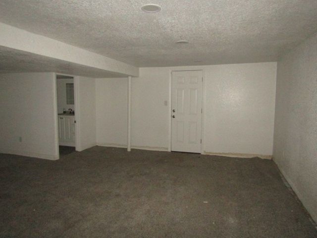 5560 Clarene Dr, Bethel Park, PA 15102