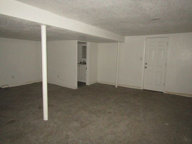 5560 Clarene Dr, Bethel Park, PA 15102