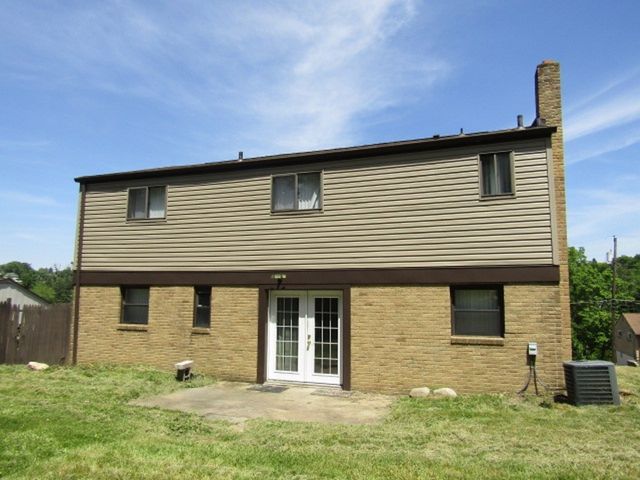 5560 Clarene Dr, Bethel Park, PA 15102