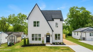 1802 Minnis Ave, Knoxville, TN 37920
