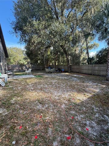 300 HERITAGE ESTATES LANE, Deland, FL 32720