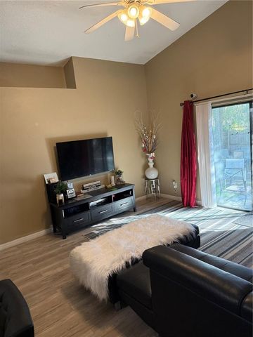 300 HERITAGE ESTATES LANE, Deland, FL 32720