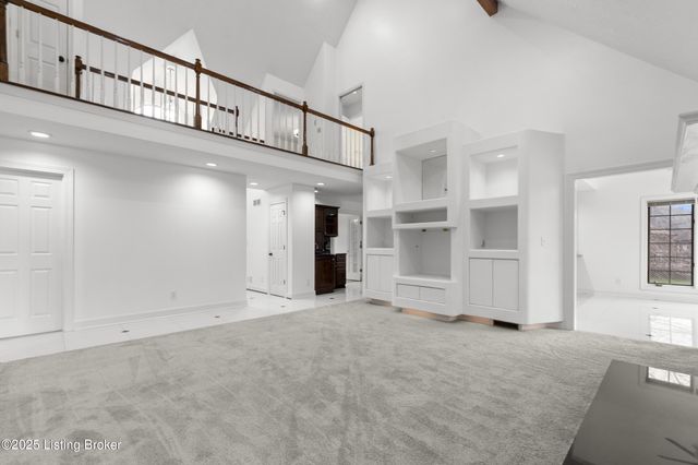 10308 Colonel Hancock Dr, Louisville, KY 40291