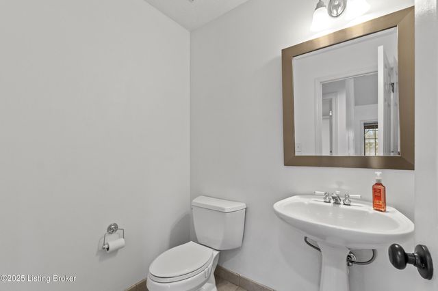 10308 Colonel Hancock Dr, Louisville, KY 40291