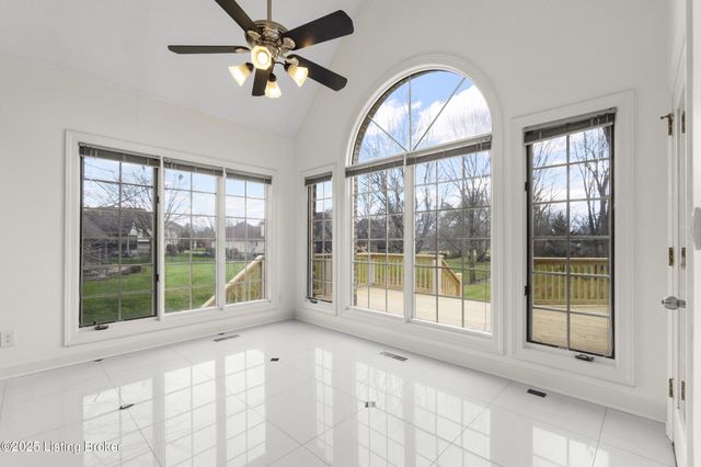 10308 Colonel Hancock Dr, Louisville, KY 40291