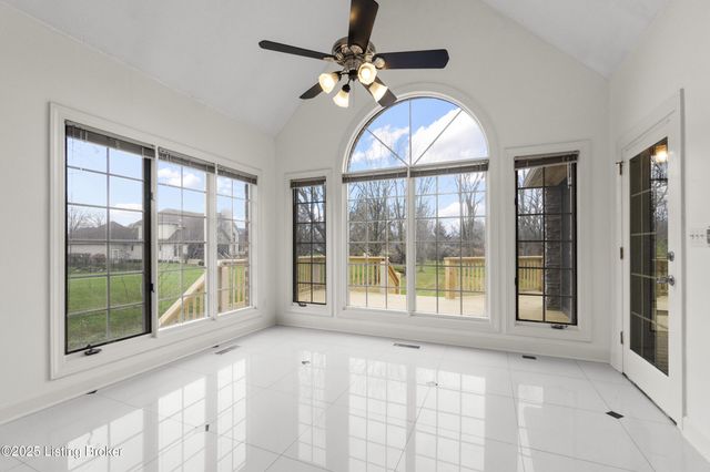 10308 Colonel Hancock Dr, Louisville, KY 40291