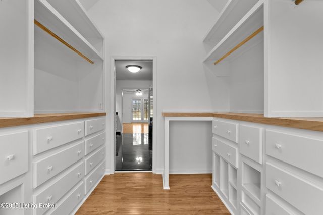 10308 Colonel Hancock Dr, Louisville, KY 40291