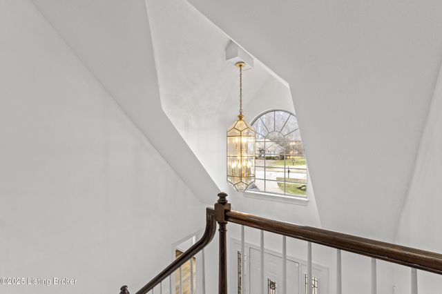 10308 Colonel Hancock Dr, Louisville, KY 40291