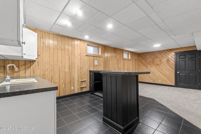 10308 Colonel Hancock Dr, Louisville, KY 40291