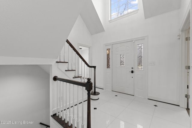 10308 Colonel Hancock Dr, Louisville, KY 40291