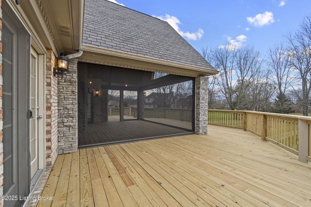 10308 Colonel Hancock Dr, Louisville, KY 40291