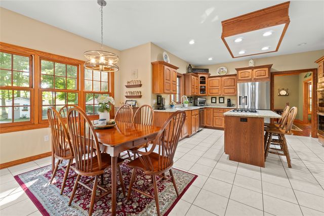 5913 BEACON HILL Lane, Erie, PA 16509