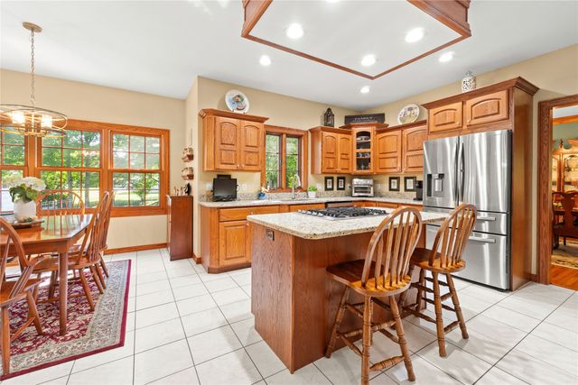 5913 BEACON HILL Lane, Erie, PA 16509