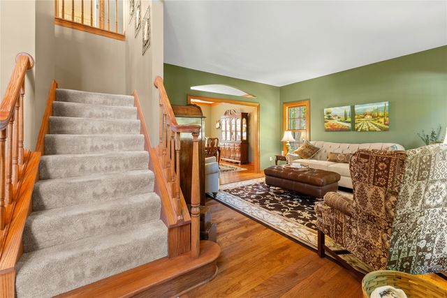 5913 BEACON HILL Lane, Erie, PA 16509