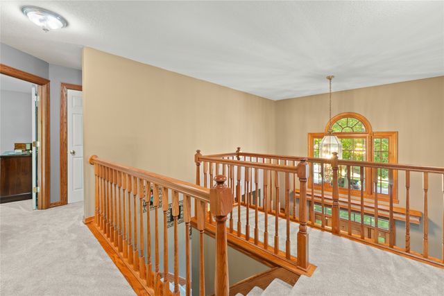 5913 BEACON HILL Lane, Erie, PA 16509