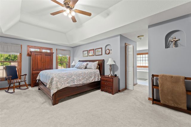 5913 BEACON HILL Lane, Erie, PA 16509