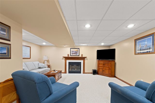 5913 BEACON HILL Lane, Erie, PA 16509