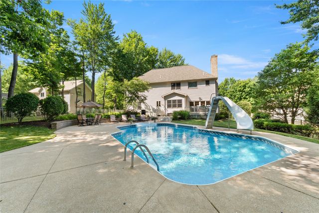 5913 BEACON HILL Lane, Erie, PA 16509