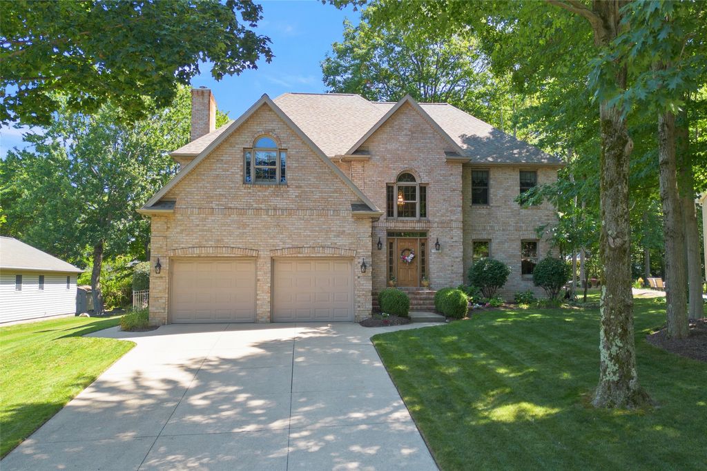 5913 BEACON HILL Lane, Erie, PA 16509