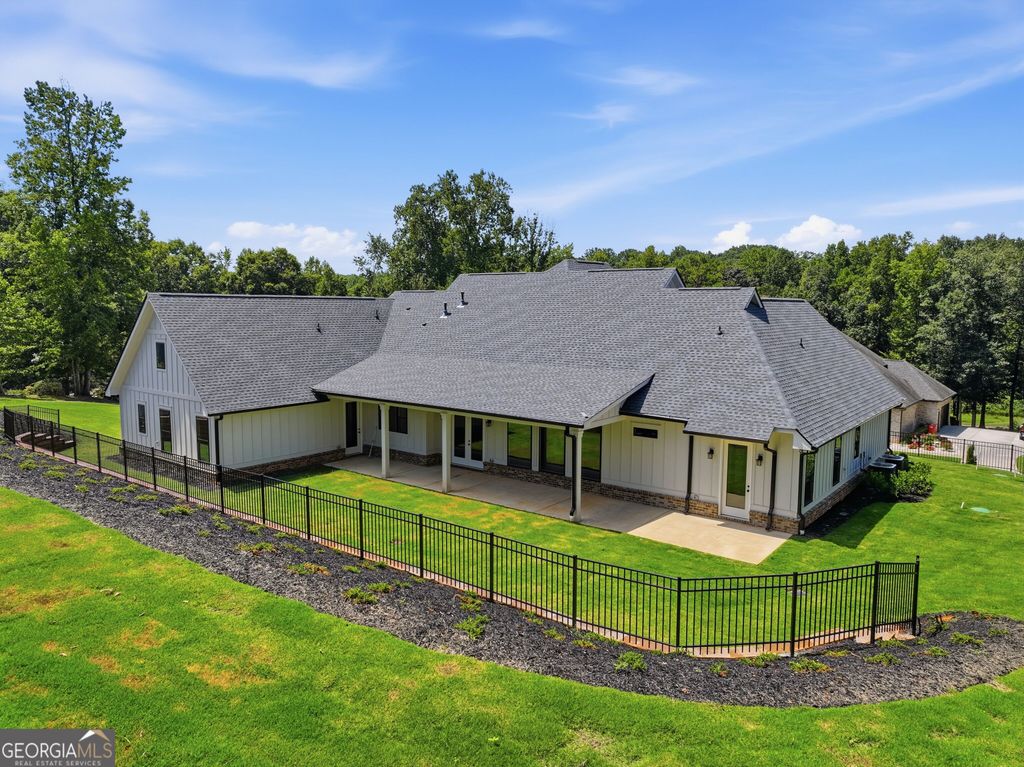 1534 Red Cedar Road, Commerce, GA 30530 — photo 4