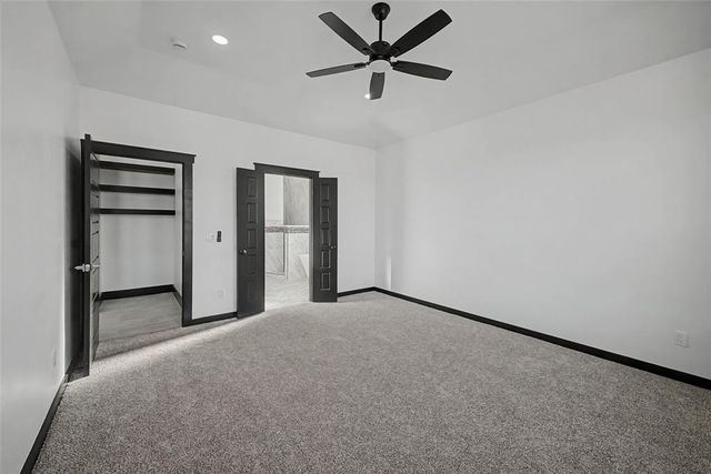 2440 Canyon Circle, Blanchard, OK 73010