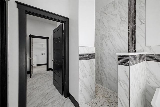 2440 Canyon Circle, Blanchard, OK 73010