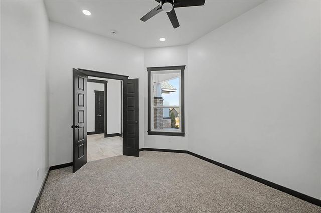 2440 Canyon Circle, Blanchard, OK 73010