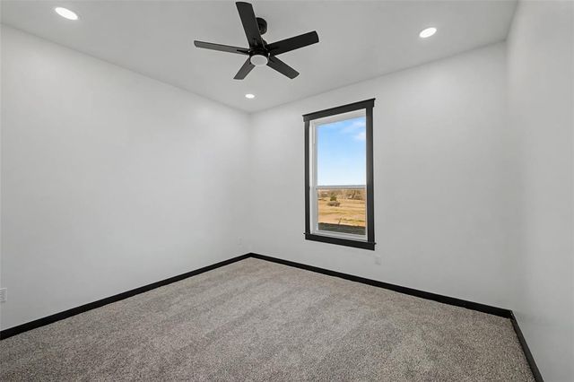 2440 Canyon Circle, Blanchard, OK 73010