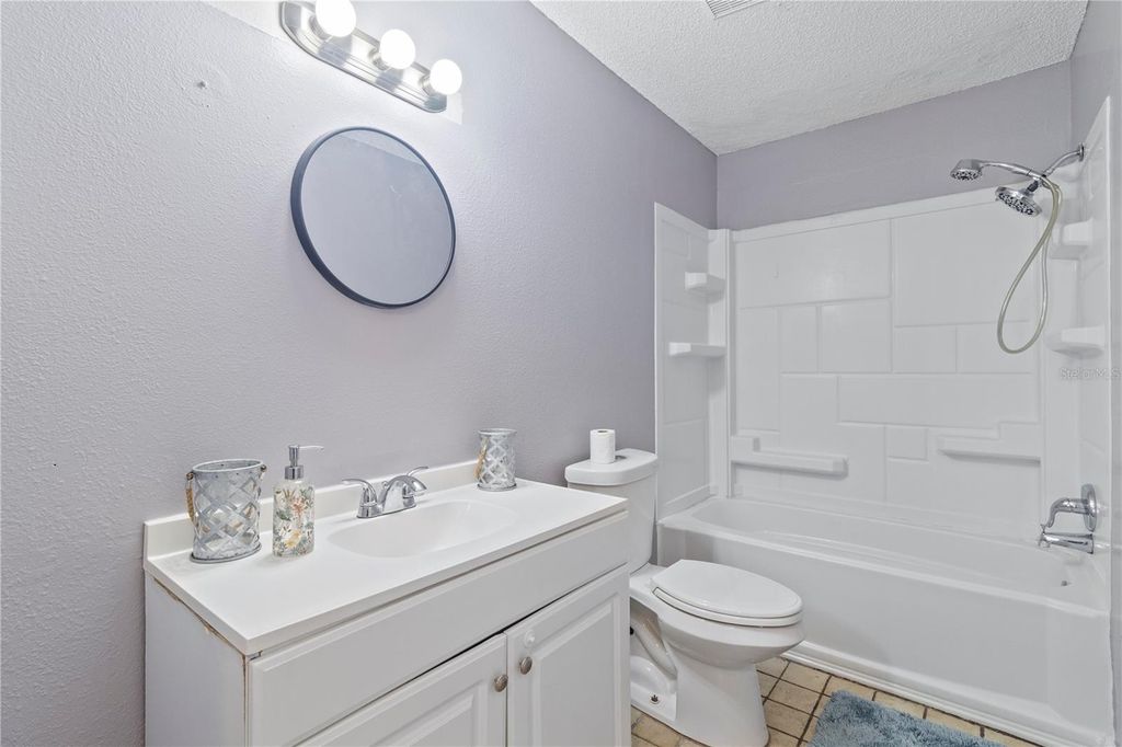 Image 25 of property listing at 4800 S SALFORD BOULEVARD, North Port, FL 34287