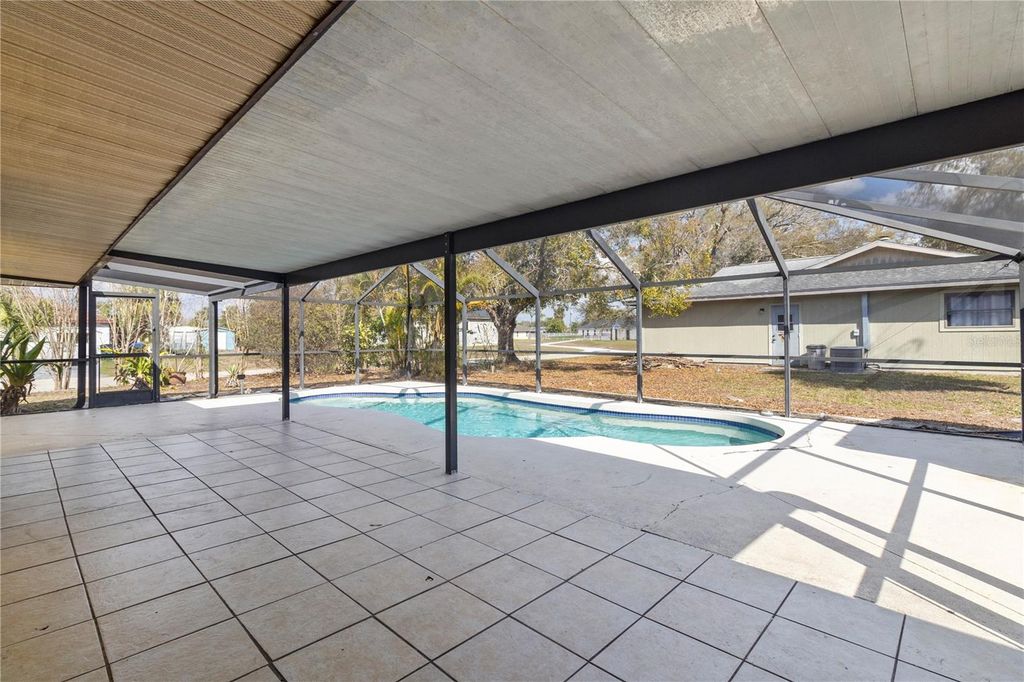 Image 36 of property listing at 4800 S SALFORD BOULEVARD, North Port, FL 34287