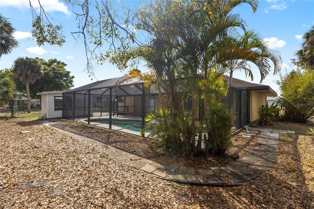 Image 39 of property listing at 4800 S SALFORD BOULEVARD, North Port, FL 34287