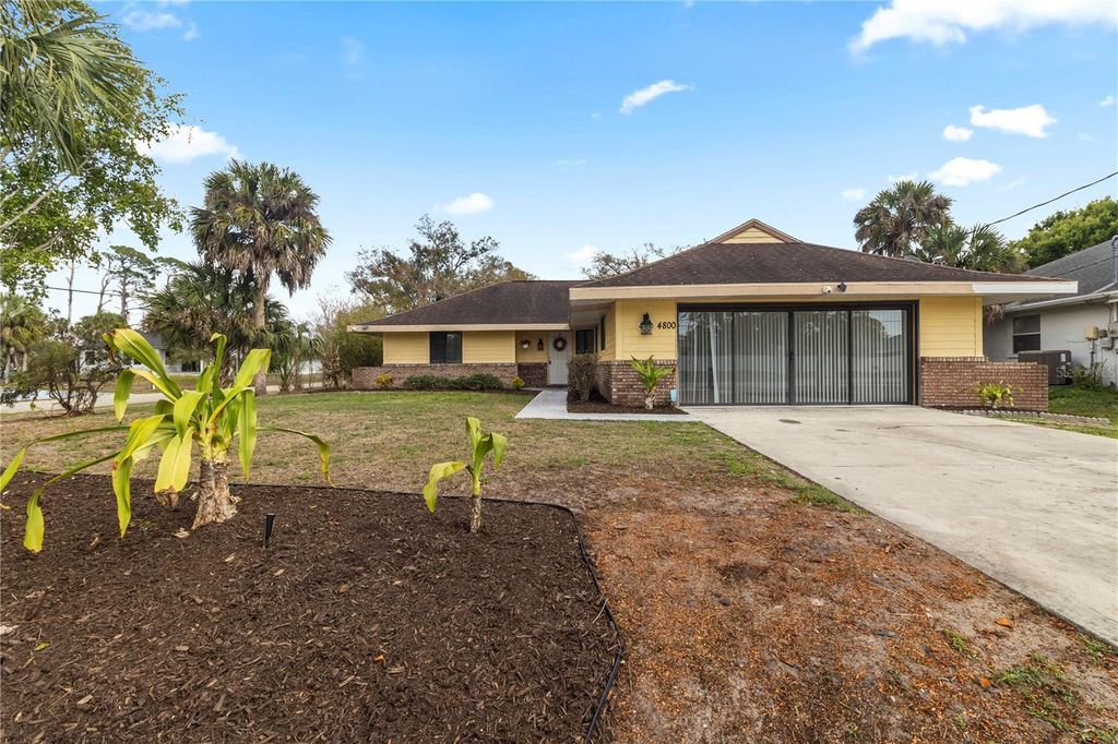 Image 40 of property listing at 4800 S SALFORD BOULEVARD, North Port, FL 34287