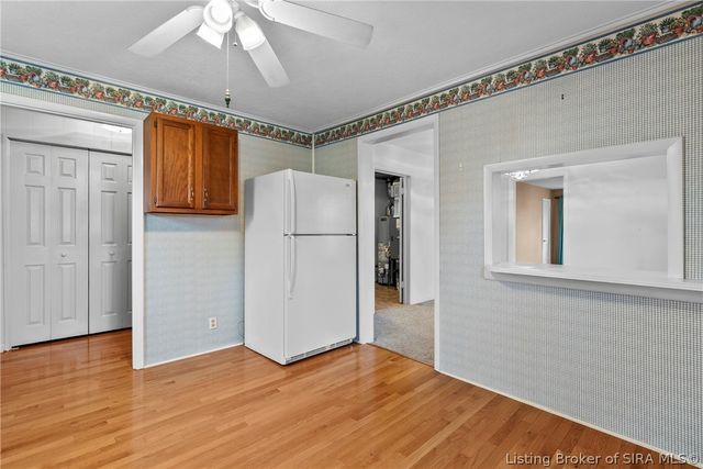 38 Louise Street, Jeffersonville, IN 47130