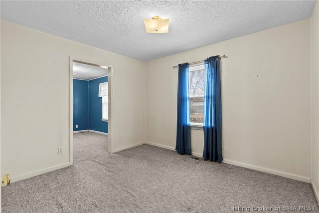 38 Louise Street, Jeffersonville, IN 47130