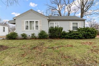 38 Louise Street, Jeffersonville, IN 47130