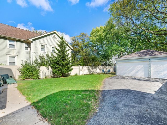 875 S York Street, Elmhurst, IL 60126