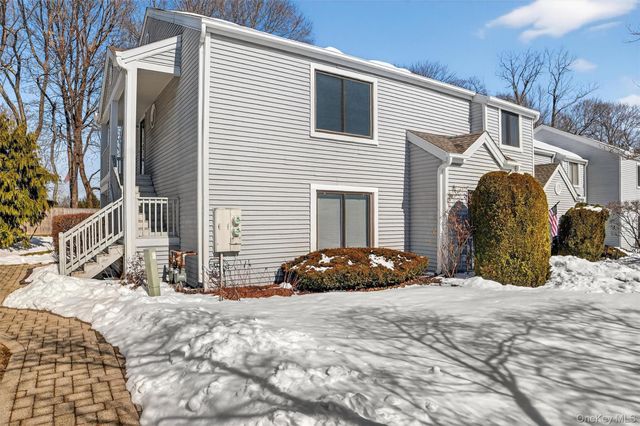 97 Sunfish Landing, Mohegan Lake, NY 10547