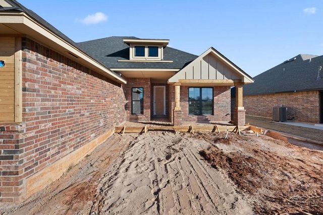5108 Misty Wood Lane, Mustang, OK 73064