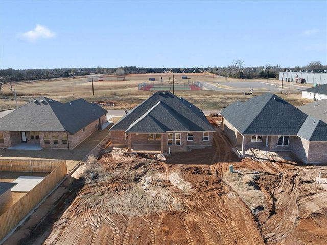 5108 Misty Wood Lane, Mustang, OK 73064