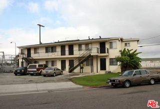 2211 S Genesee Avenue, Los Angeles, CA 90016