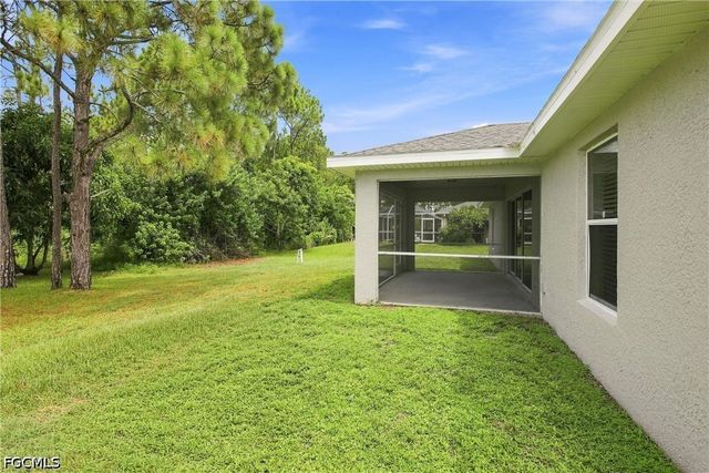 752 Barclay AVE, Lehigh Acres, FL 33974