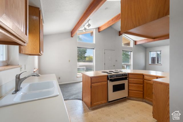 638 N FRONTAGE, Centerville, UT 84014