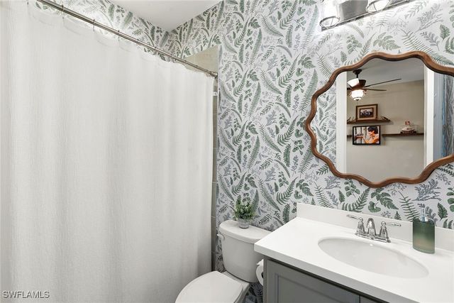 14796 Windward LN, Naples, FL 34114