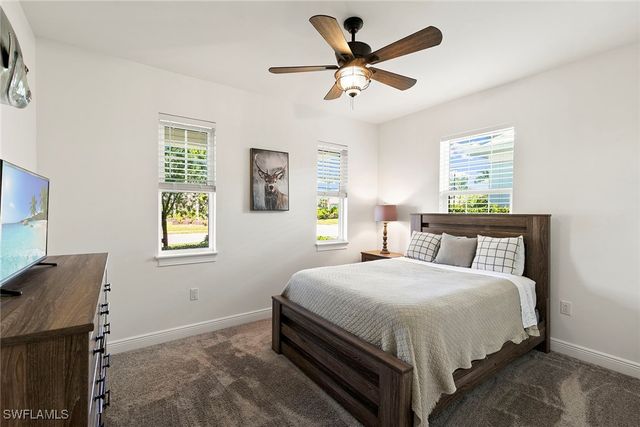 14796 Windward LN, Naples, FL 34114