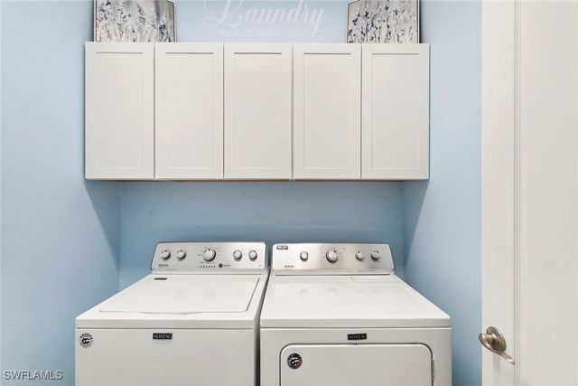 14796 Windward LN, Naples, FL 34114