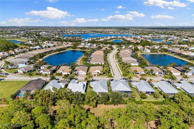 14796 Windward LN, Naples, FL 34114