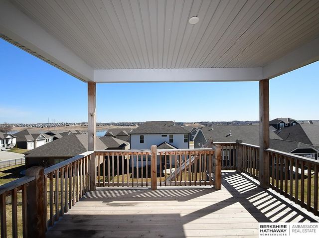 5613 N 179th Street, Omaha, NE 68116